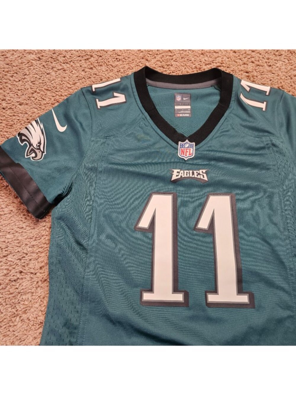 Philadelphia Eagles Jersey Womens Small Carson Wentz #11 Nike On Field NFL - Picture 2 of 8